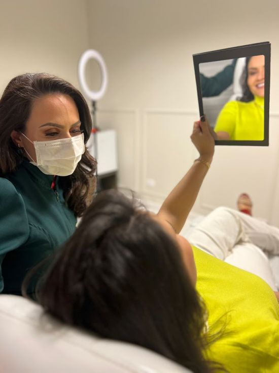 Dra Elizabete De Marchi sorrisos das pacientes