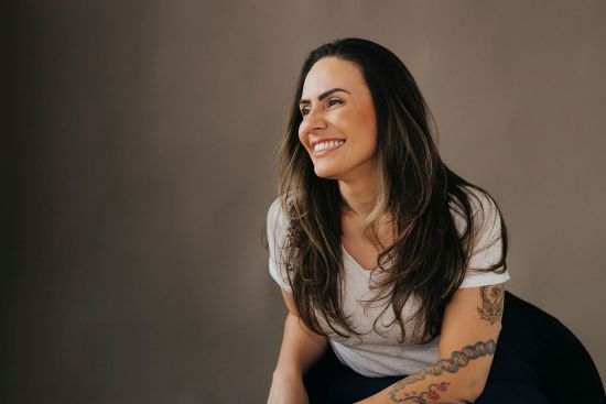 Encontre a beleza a partir das diferenças | Clínica de Estética Elizabete De Marchi Dra Elizabete De Marchi 406