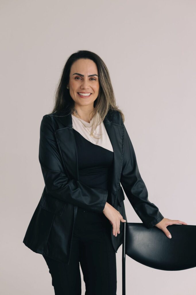Dra Elizabete De Marchi 034 683x1024