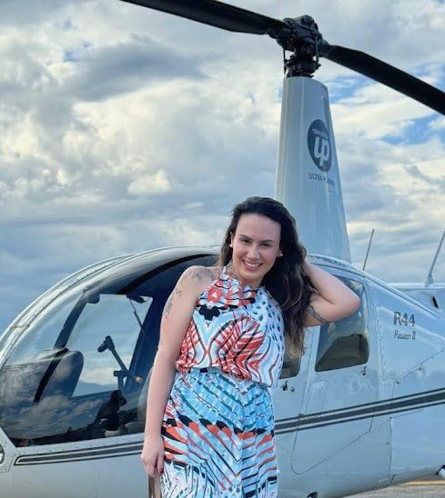 Dra Elizabete De Marchi helicoptero